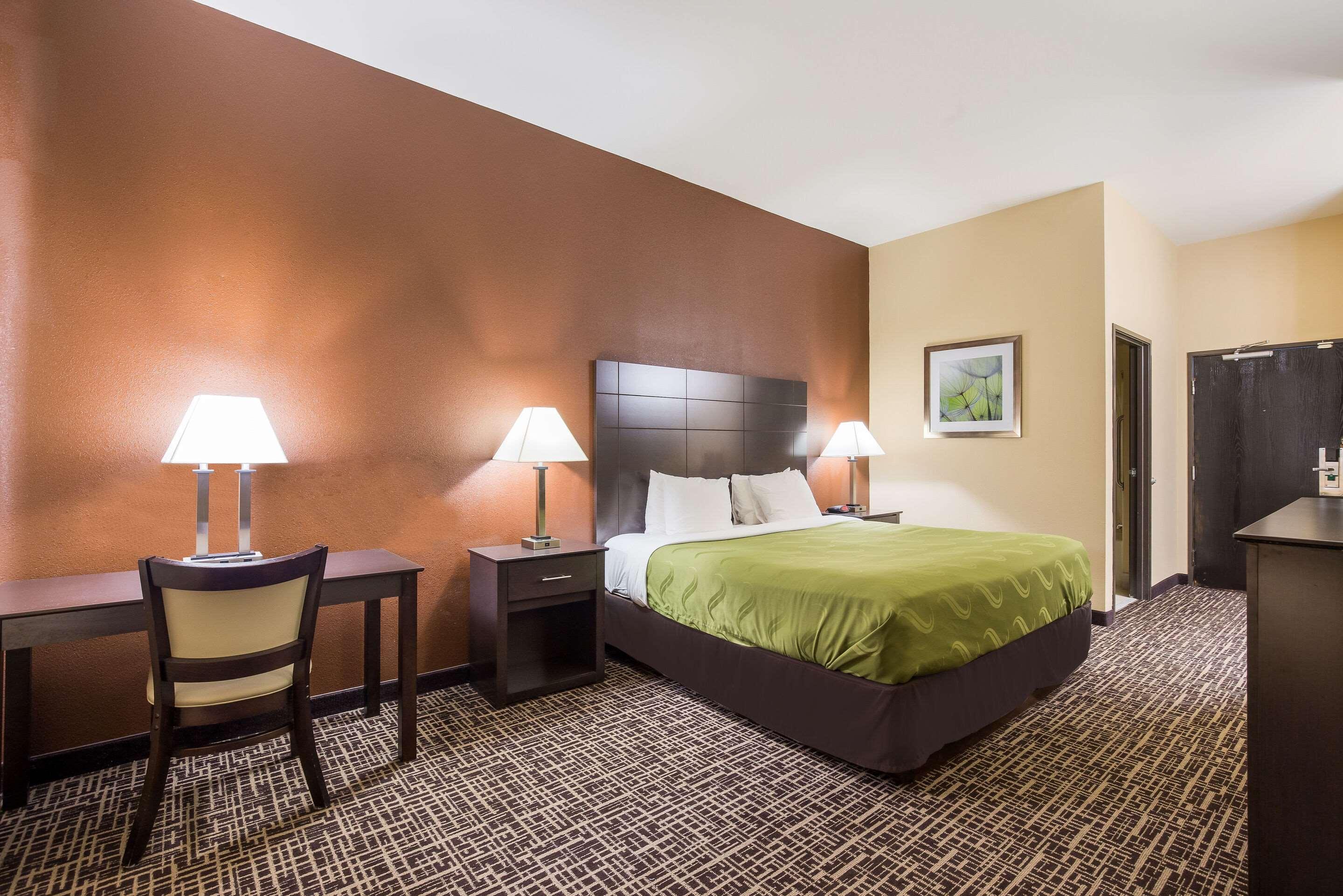Quality Inn & Suites Caseyville - St Louis Экстерьер фото