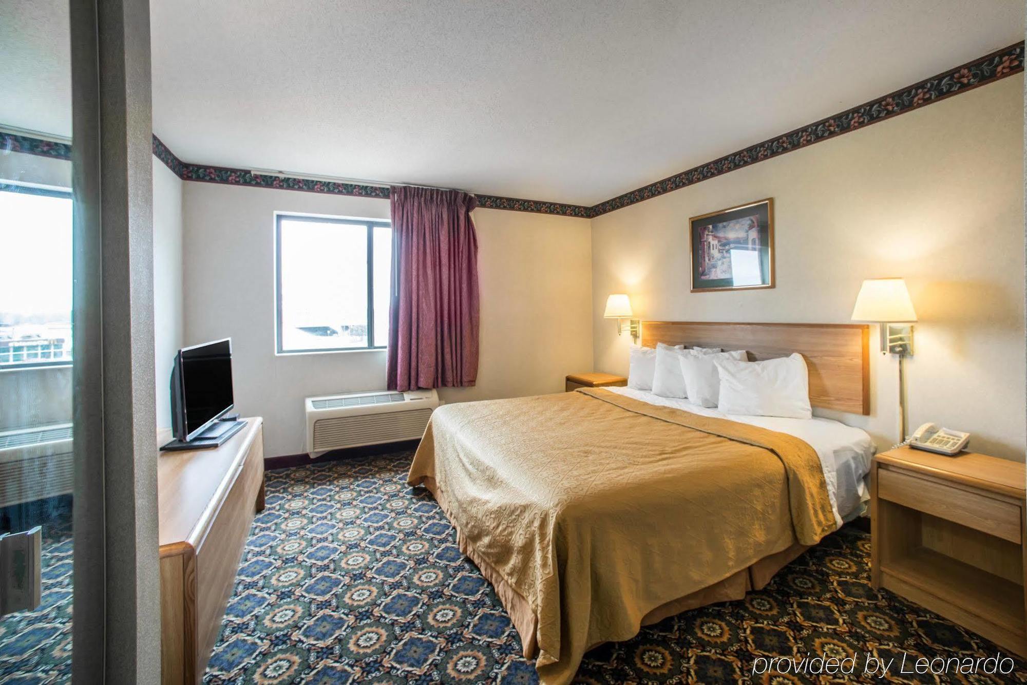 Quality Inn & Suites Caseyville - St Louis Экстерьер фото