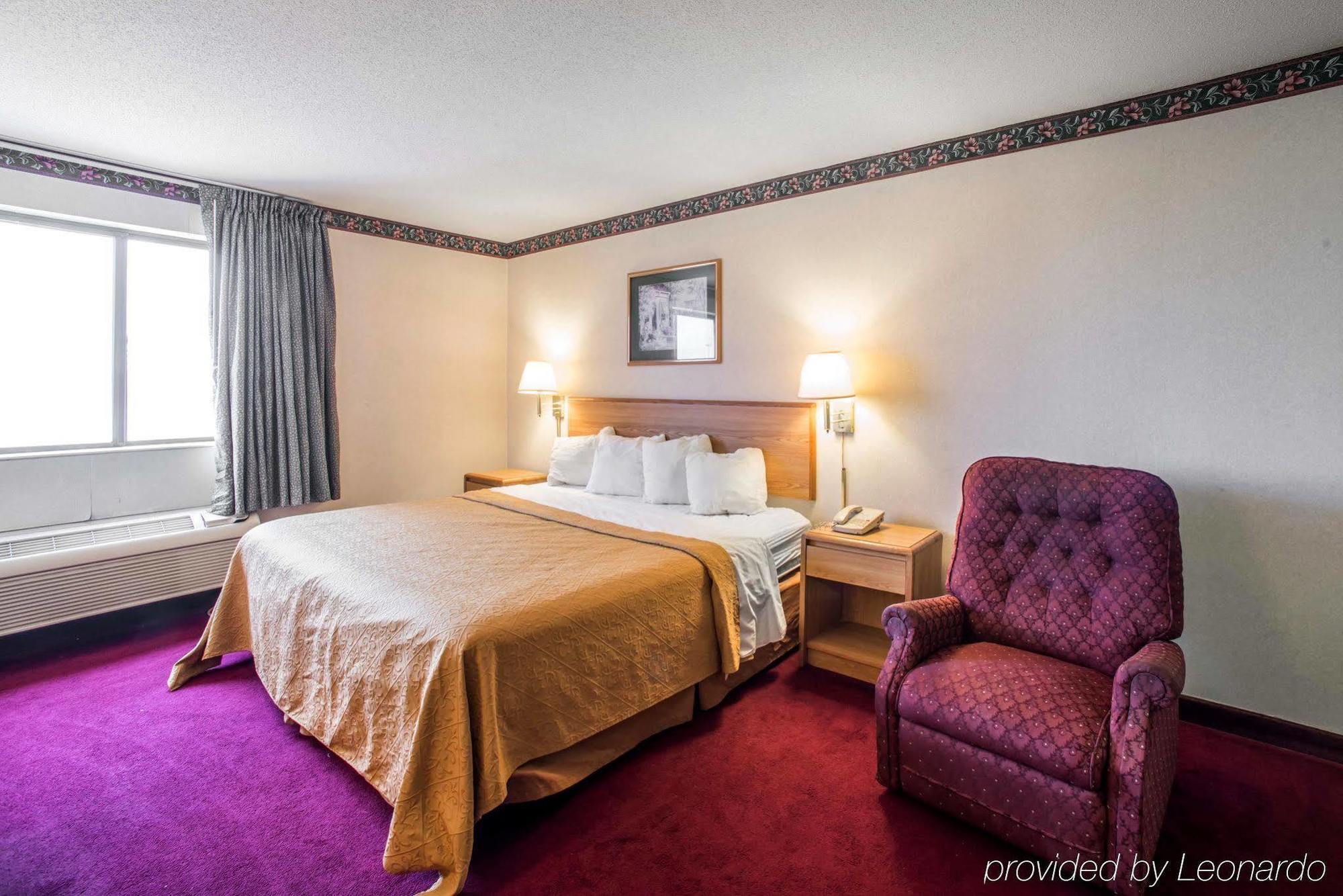 Quality Inn & Suites Caseyville - St Louis Экстерьер фото